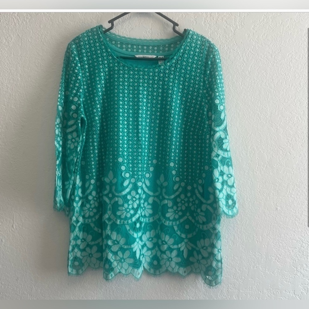 Isaac Mizrahi Live! Green Crochet Lace Overlay Tunic Top Sz Lg beautifu… - Picture 10 of 11